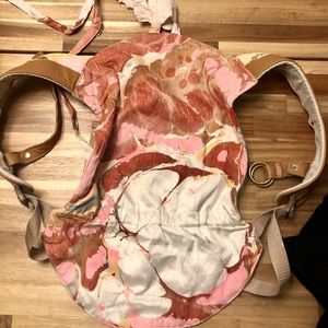 Onbuhimbo baby carrier